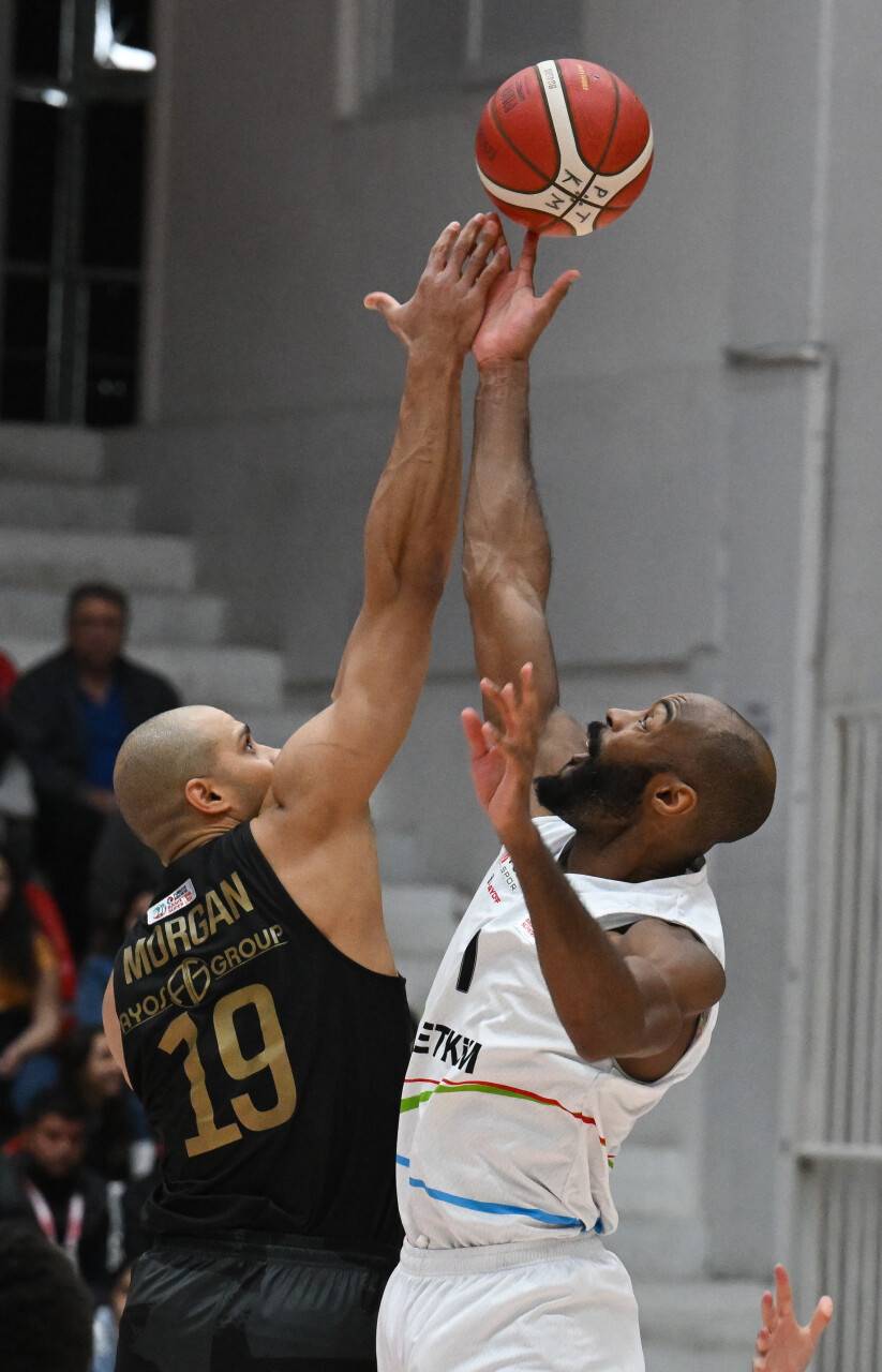 aa-20230402-30744551-30744534-aliaga-petkimspor-ayos-konyaspor-basketbol.jpg
