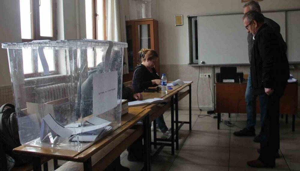 Konya’da çifte vatandaşlar Bulgaristan seçimleri için sandık başında