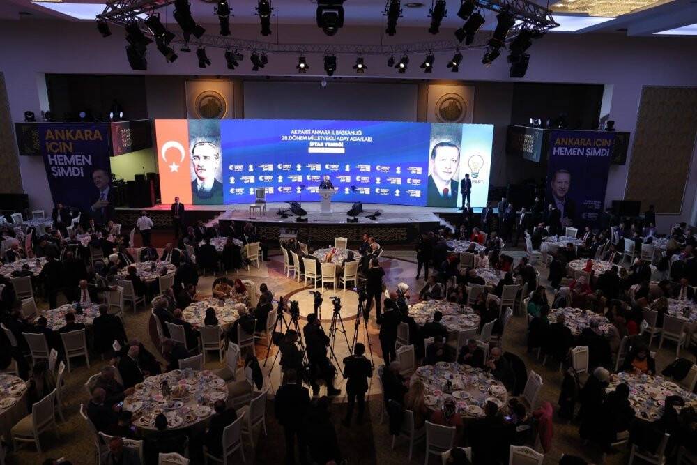 Oktay: “Kürsülerini FETÖ’ye, PKK’ya kiralayıp örgütlerin sözcülüğünü yaptılar, ama başaramadılar”