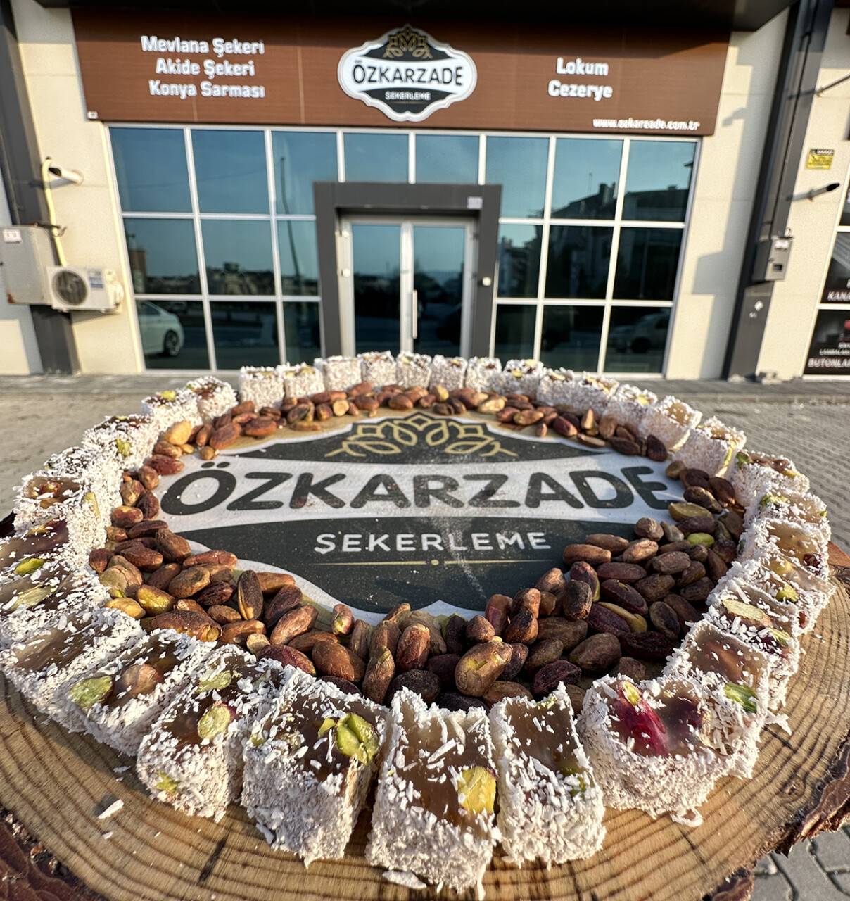 ozkarzade-2.jpeg