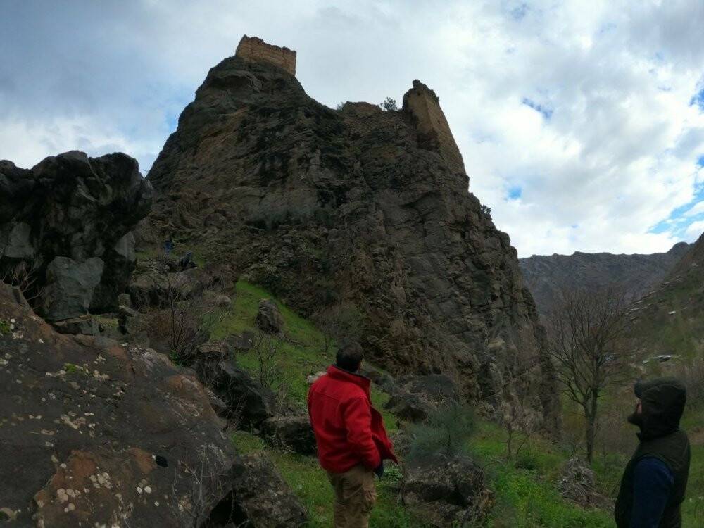 Sular altında kalmadan önce son ziyaretçilerini ağırlıyor