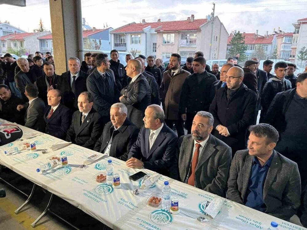 Erbakan Millet İttifakı'na eleştiri: Bu zihniyete Türkiye'yi nasıl teslim edebilirim?