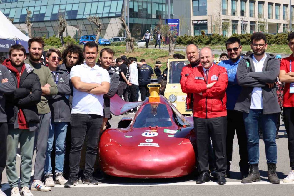 Bakan Varank: “TOGG çıktı, lâl oldular”