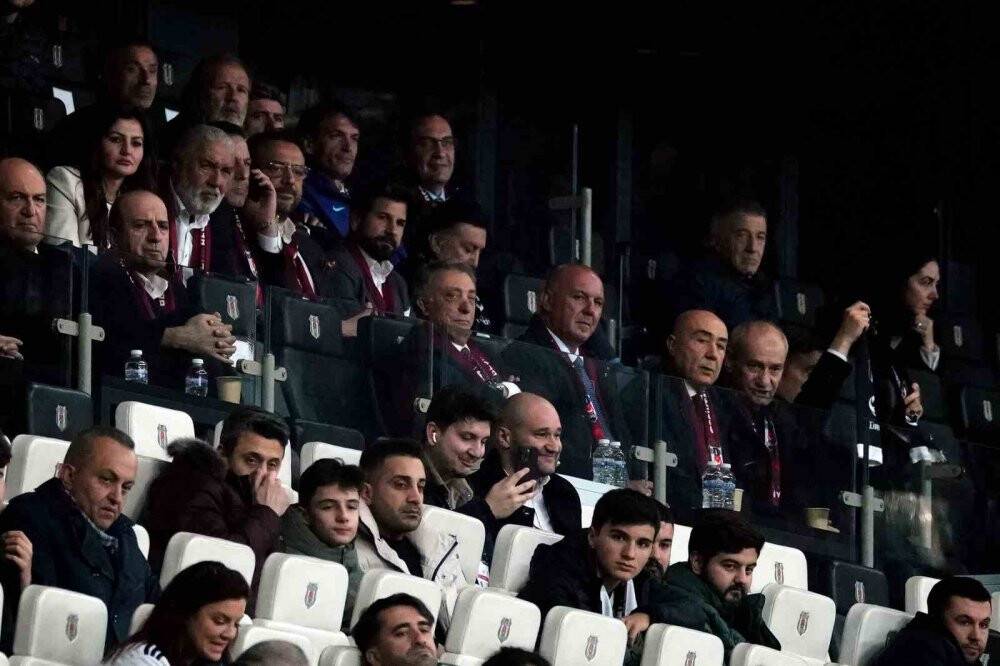 Beşiktaş ile Atletico Madrid depremzedeler için oynadı
