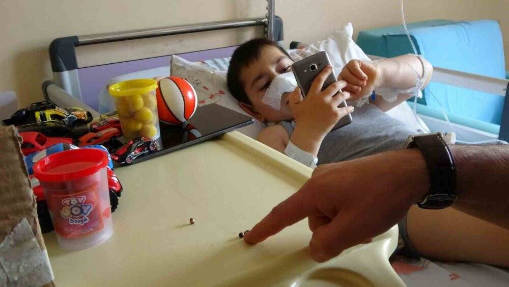 Mıknatıslı demir bilyeler sonu oluyordu