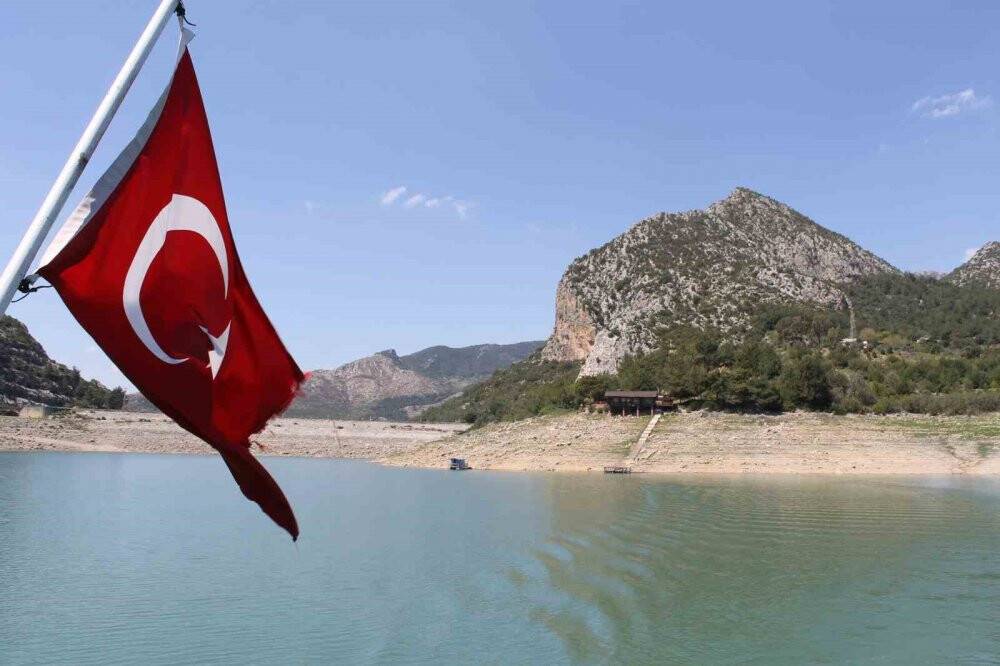 Artan su seviyesi doğa turizmini başlattı