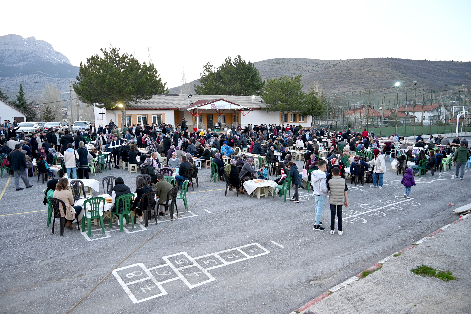 kaymakam-piiskin-iftar-6.jpg