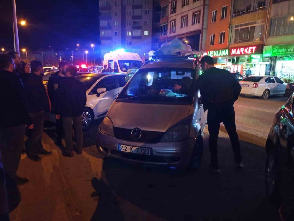 Konya'da yayaya çarpan araç sürücüsü kaçtı