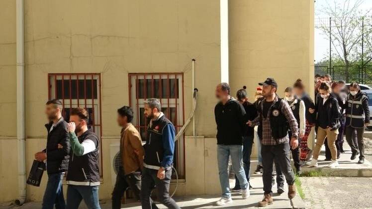 Diyarbakır’da ’Kökünü Kurutma Operasyonu: 133 tutuklama
