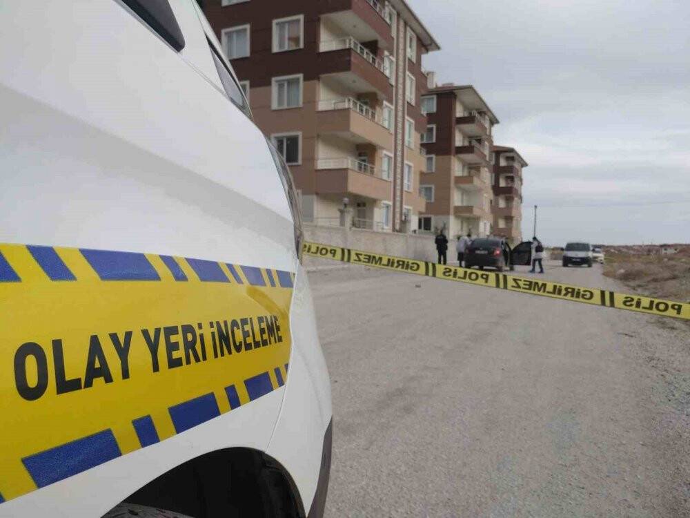 Konya'daki komşu cinayetinde yeni gelişme: Babasını ’ben öldürdüm’ diye korudu