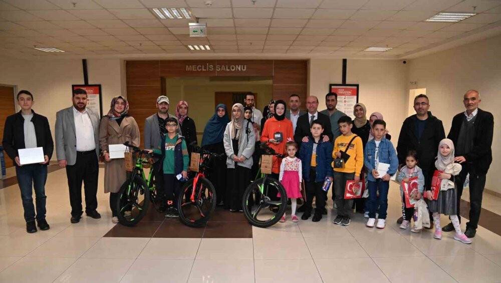 Konya'da Kur’an Öğreniyorum Yarışması’nda ödüller sahiplerini buldu