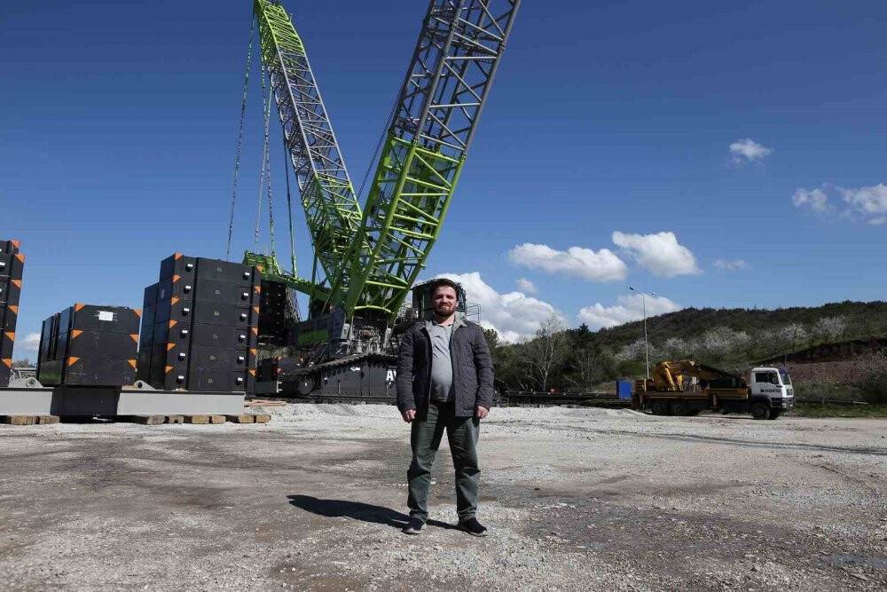 Türkiye’nin milli projelerini bu dev vinç kaldıracak