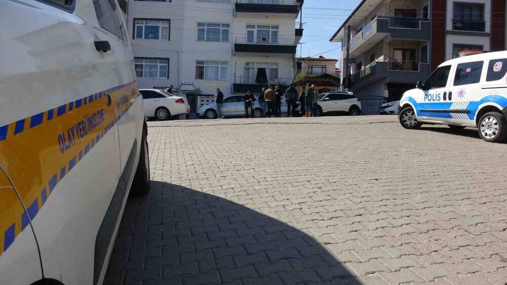 Kan donduran cinayet, uyuyan ağabeyini bıçaklayarak öldürdü