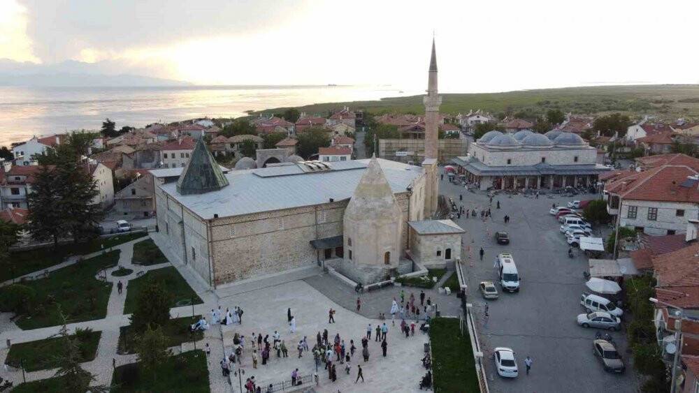 Anadolu'da bir benzeri bulunmuyor! Konya'daki tarihi bedesten özgün kimliğine yeniden bürünüyor