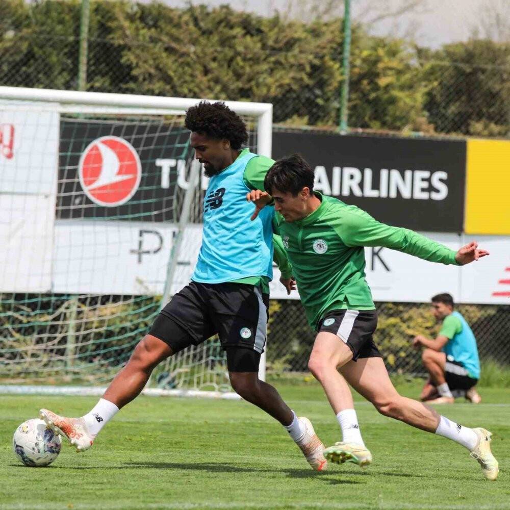 Konyaspor'da Trabzonspor maçı hazırlıkları başladı