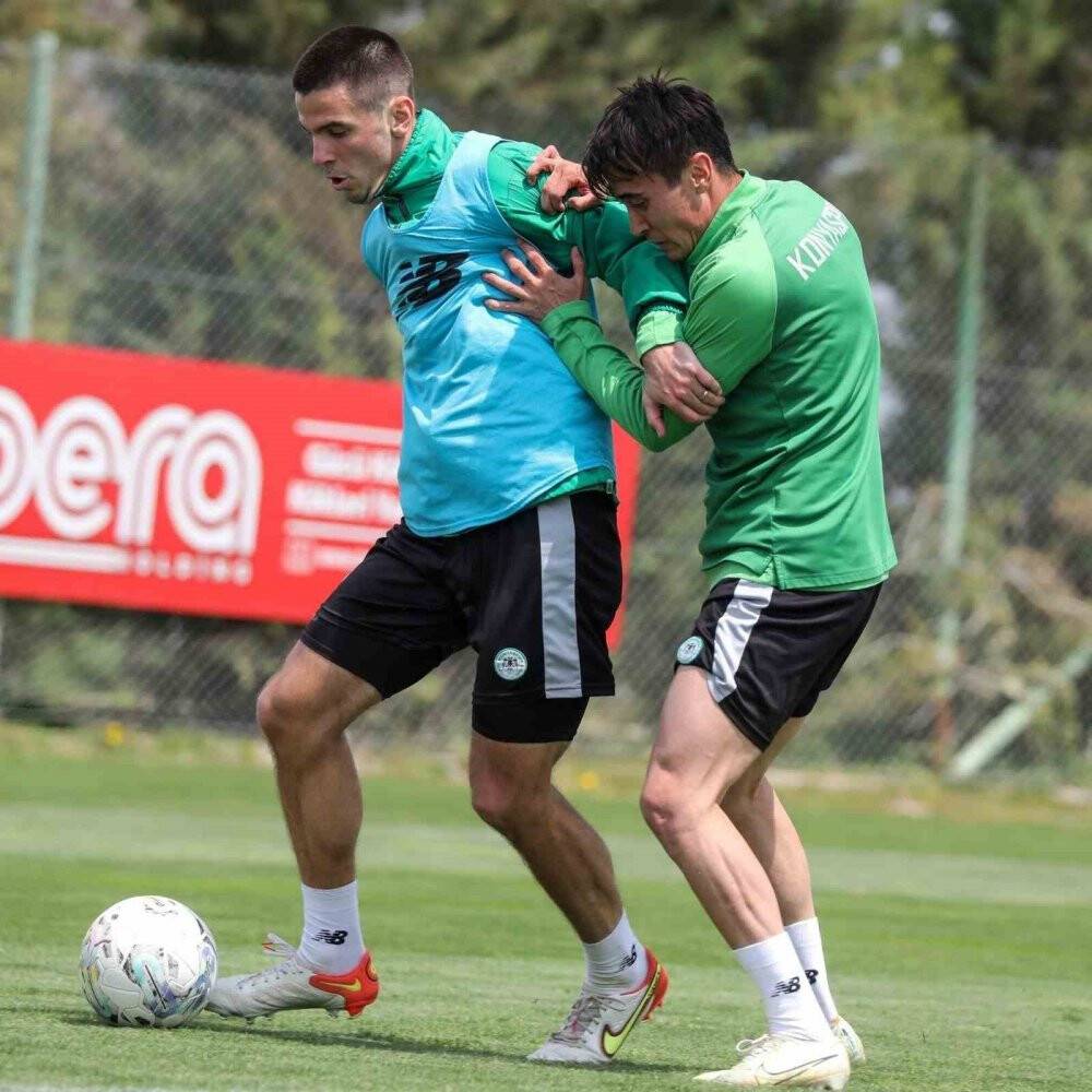 Konyaspor'da Trabzonspor maçı hazırlıkları başladı