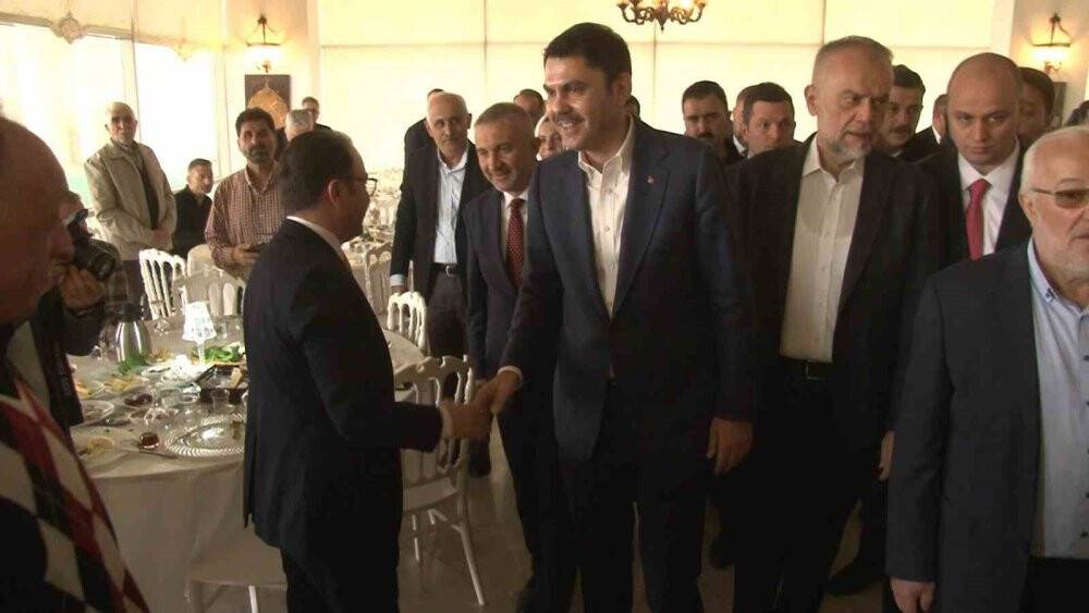 Bakan Kurum: Çekmeköy’de, köprülü kavşak projemizin temelini atacağız’