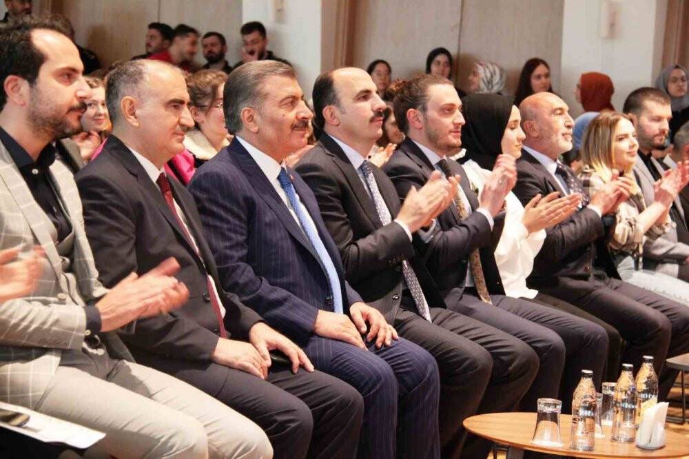 Bakan Koca: Bu ülke artık günübirlik hedeflere mahkum değildir