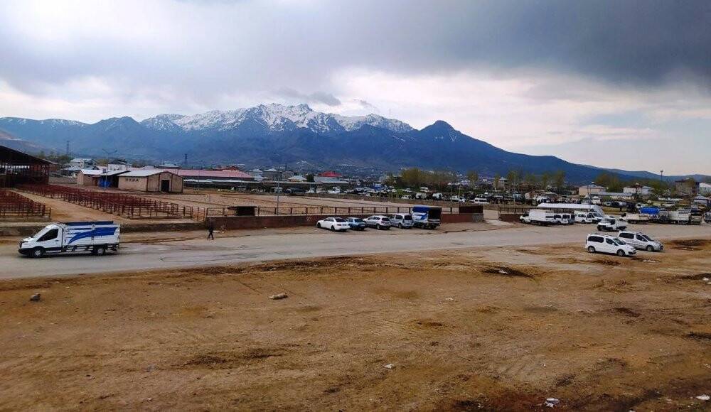 Kapatılan pazarlar açıldı, yasak kalktı