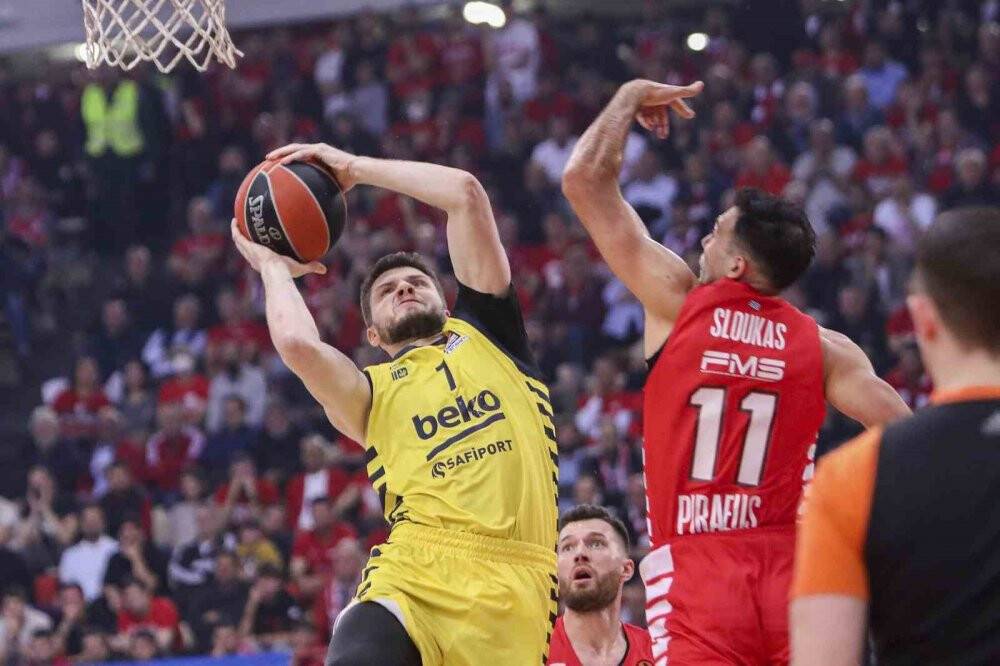 Fenerbahçe seriyi eşitledi