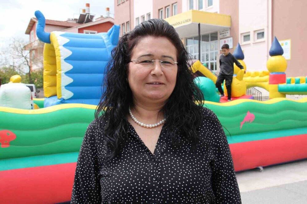 Konya'da öğretmenler, bu sefer depremzede çocuklar için el ele verdi