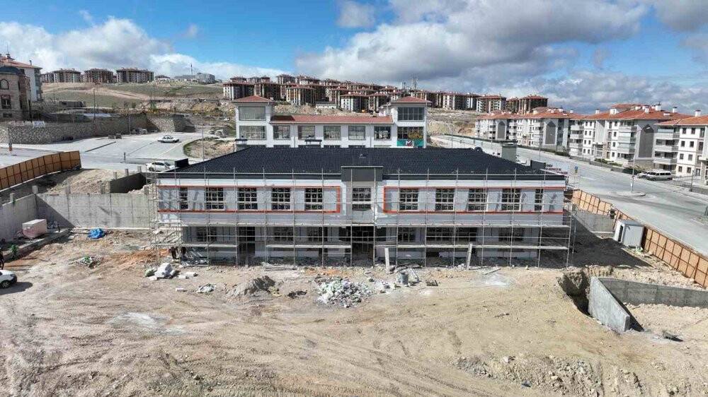 Konya'nın en büyük sosyal konut projesinin yapıldığı bölgeye nitelikli tesis