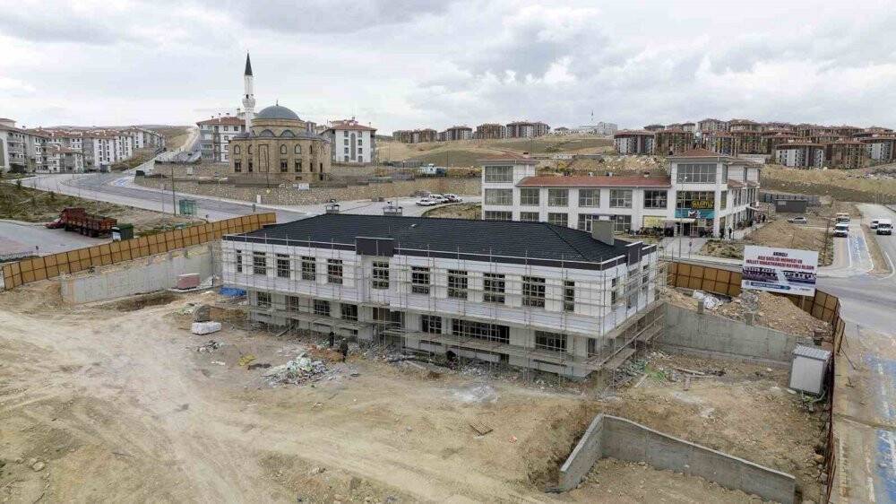 Konya'nın en büyük sosyal konut projesinin yapıldığı bölgeye nitelikli tesis