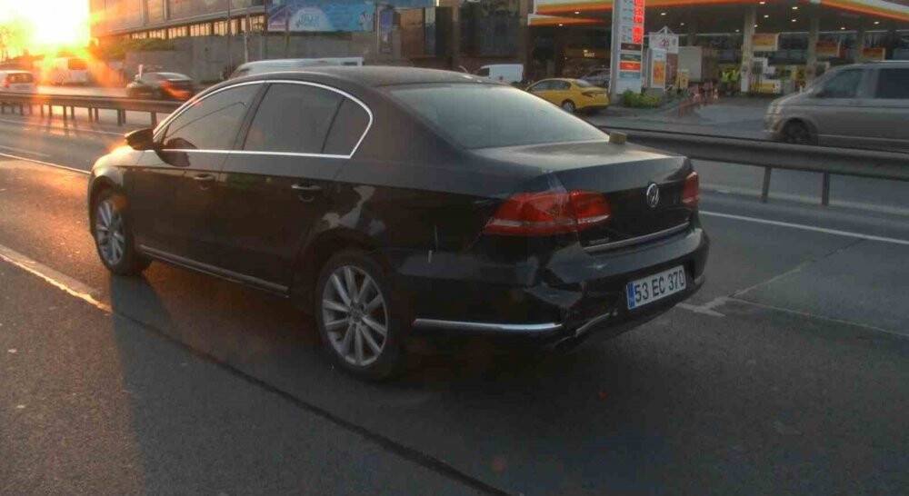 1 Mayıs görevine giden polis aracı kaza yaptı