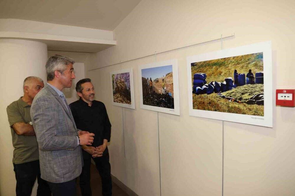 'Emek' temalı fotoğraf sergisi açıldı