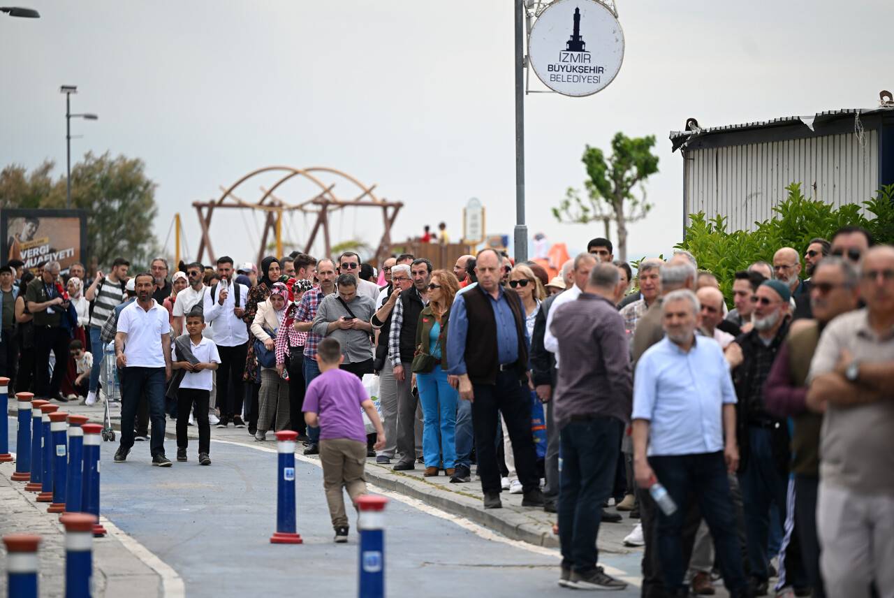aa-20230503-31034567-31034563-izmirlilerin-tcg-anadoluya-ilgisi-yogun-oldu.jpg