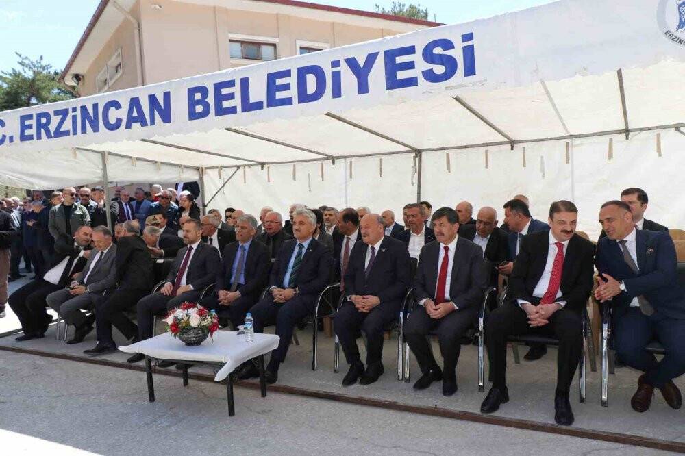 Tarihi müze ve kütüphanenin açılışı yapıldı