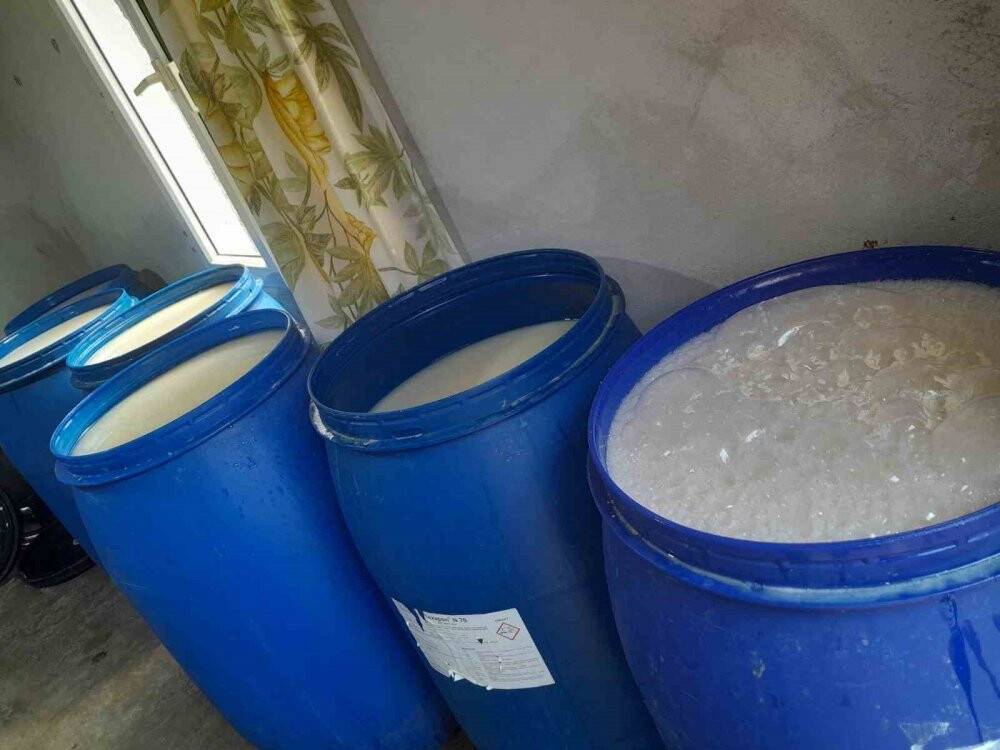 3 bin 390 litre sahte içki ele geçirildi