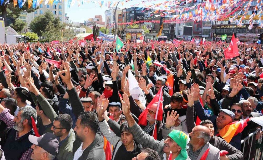 Cumhurbaşkanı Erdoğan Van'da konuştu