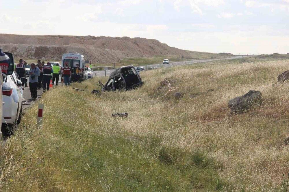 Şanlıurfa’da feci kaza: 6 ölü, 1 yaralı