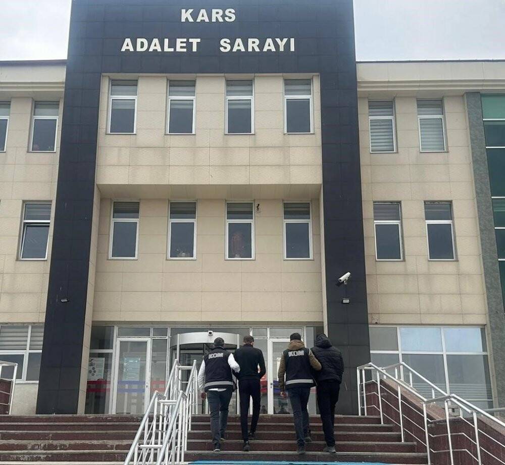 Piyasaya sahte para süren şahıslara operasyon