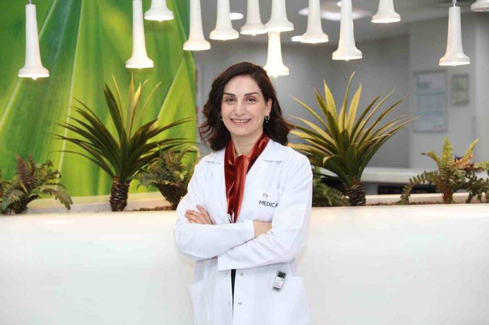 Yılda 1 kez mamografi çektirmek hayati önem taşıyor