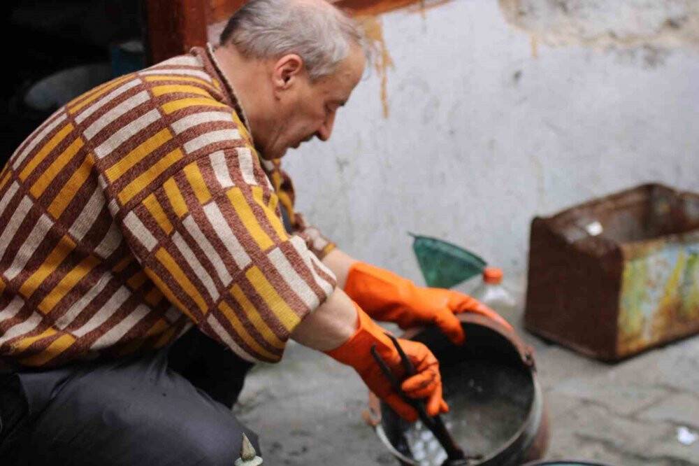 Bu dükkanın ateşi 84 yıldır sönmüyor