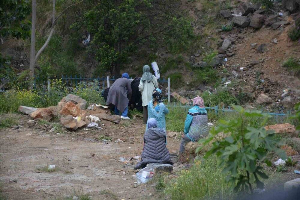 Annelerin  acı feryatları, yürekleri dağladı