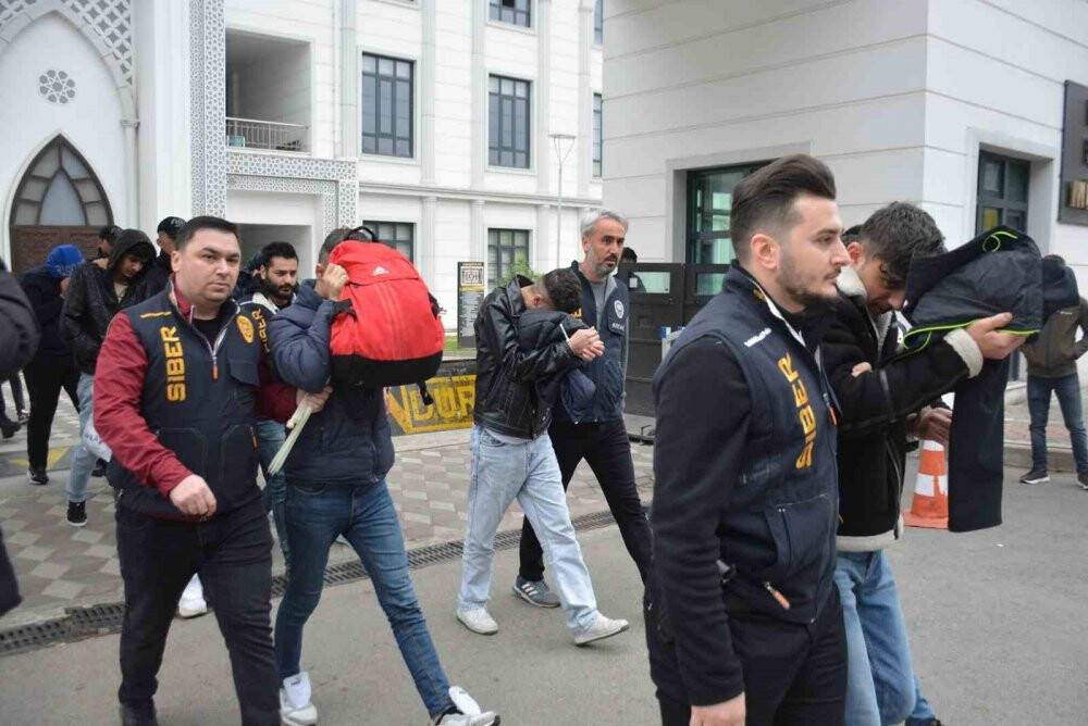 Karavan ve konteyner dolandırıcılarına operasyon