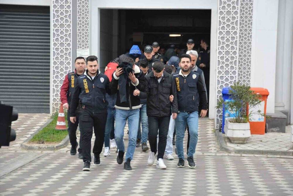 Karavan ve konteyner dolandırıcılarına operasyon