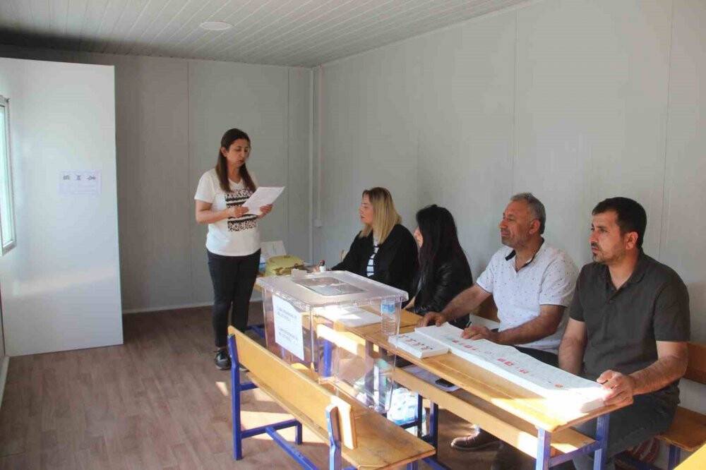 Hatay’da hüzünlü seçim