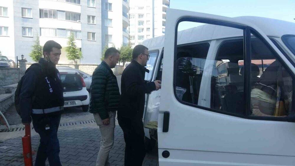 Seyyar sandık, hasta ve engelli vatandaşların ayağına gitti