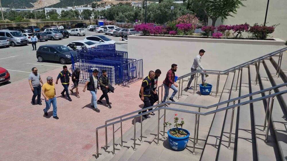 Çalışanını kazara öldürdüğünü iddia etti