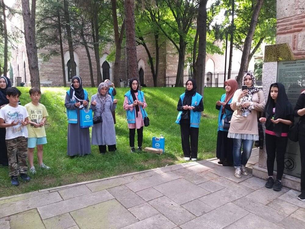 Fatih Sultan Mehmed’in annesi Hüma Hatun dualarla anıldı