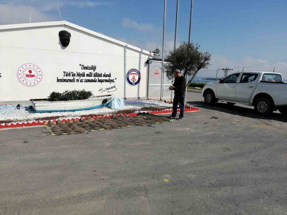 İstanbul yasadışı avlanan yarım ton kalkan balığına el konuldu