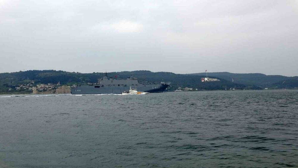 ‘TCG Anadolu’ Çanakkale Boğazı’ndan geçti