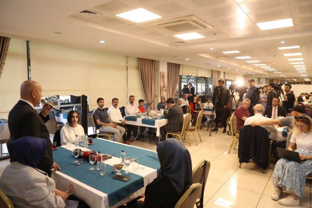 Bakan Kirişci’den Yavaş ve İmamoğlu’na tepki