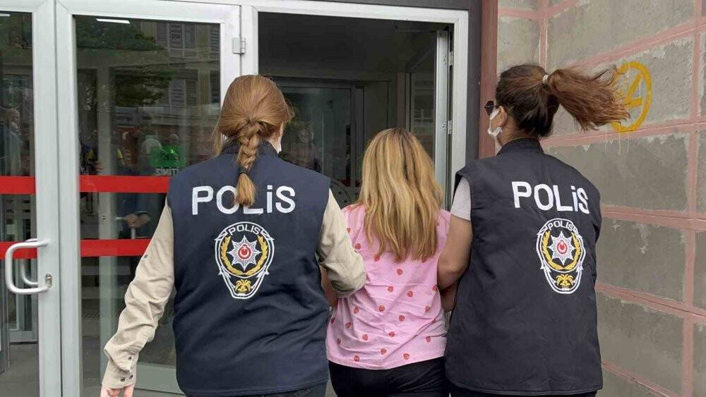 Depremzedelere hakaret eden kadın adli kontrol şartıyla serbest bırakıldı