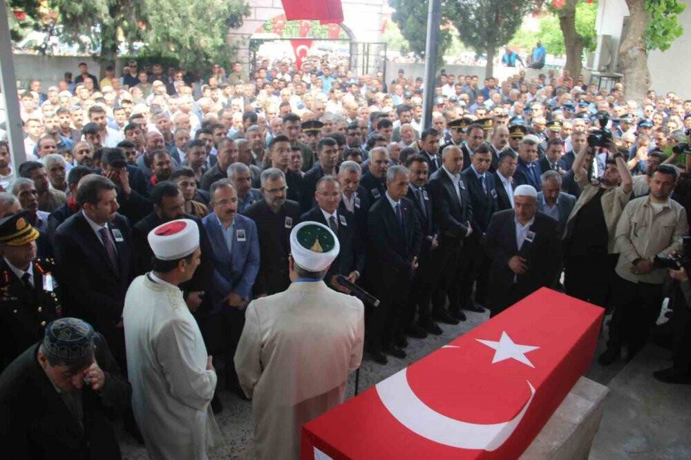 Şırnak şehidi son yolculuğuna uğurlandı