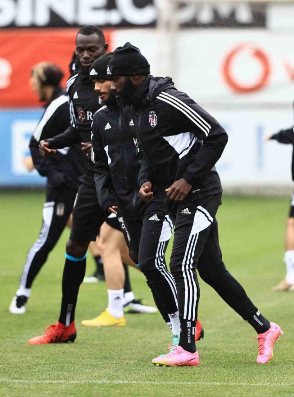 Beşiktaş’ta Adana Demirspor maçı hazırlıkları sürdü